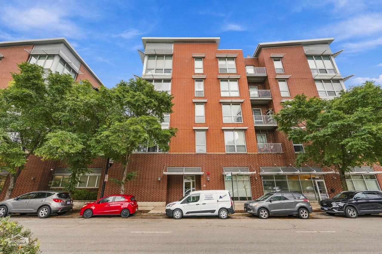 2035 S Indiana Ave. #211, Chicago, IL 60616