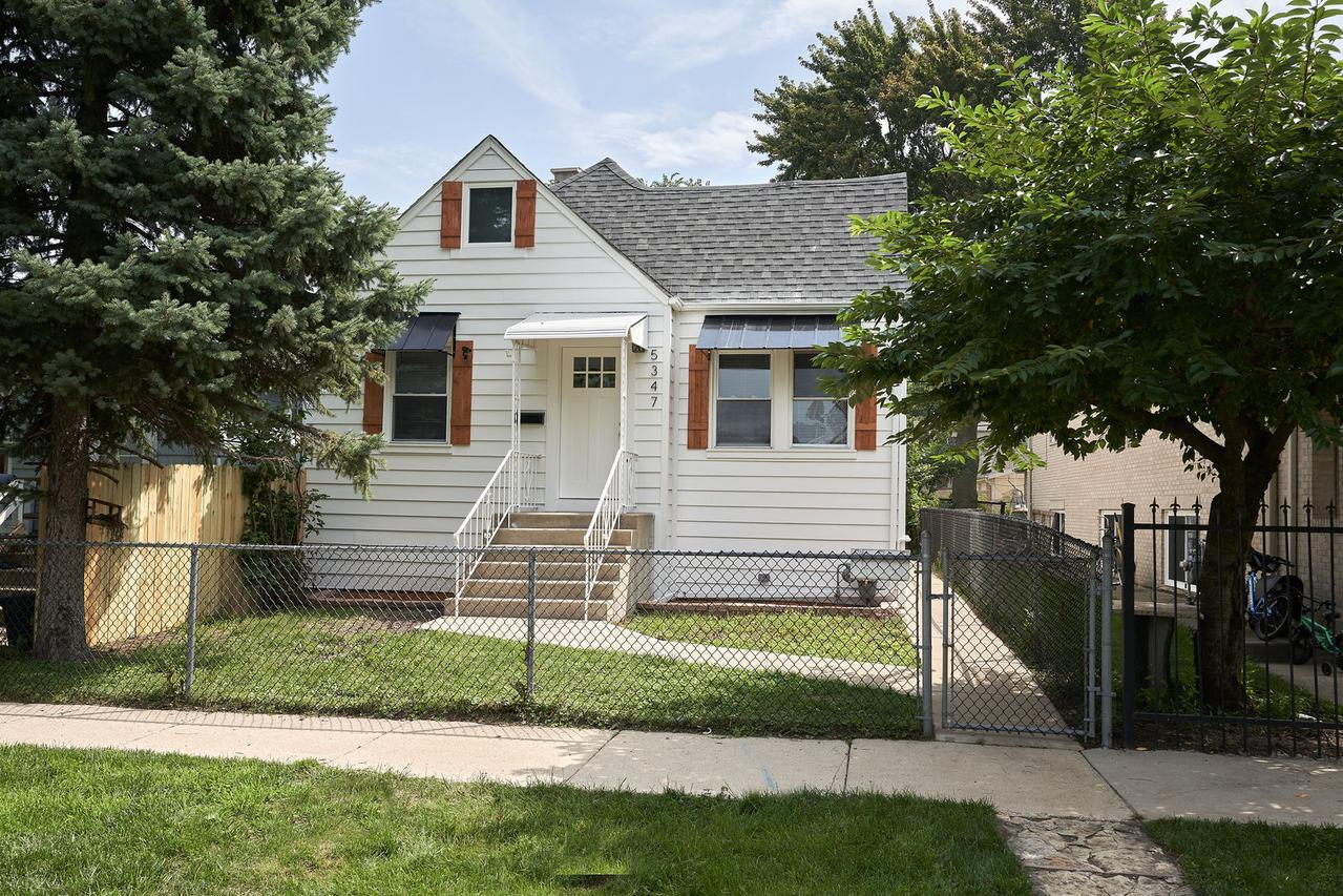 5347 S 73 Ave., Summit, IL 60501