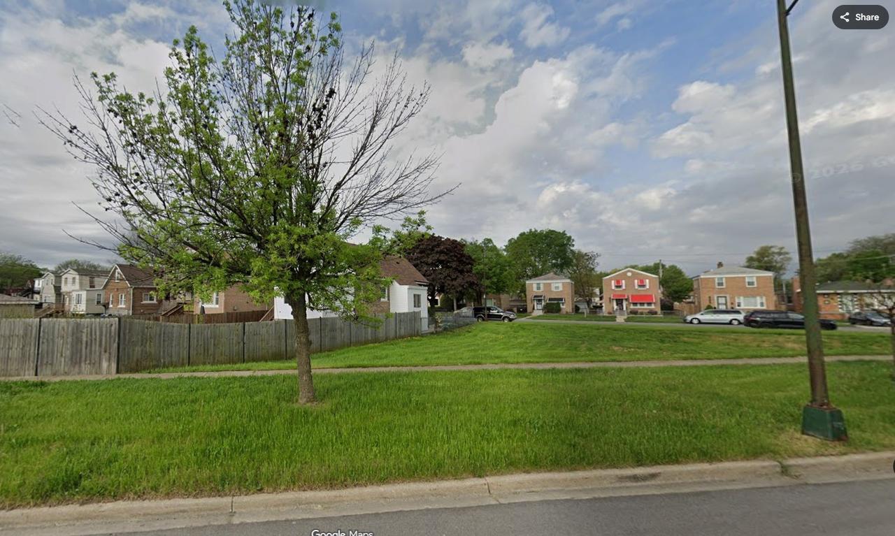 9021 S Colfax Ave., Chicago, IL 60617