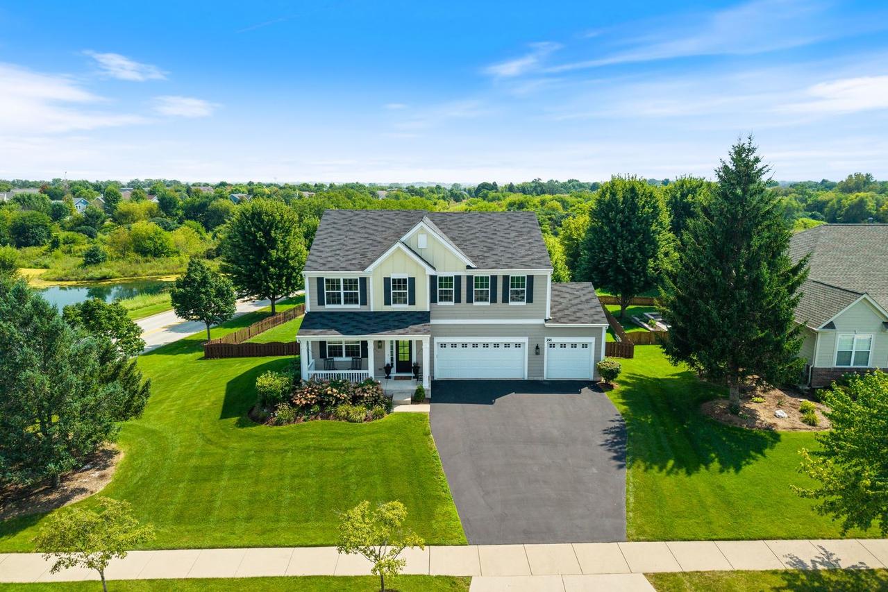 391 Copper Springs Ln., Elgin, IL 60124