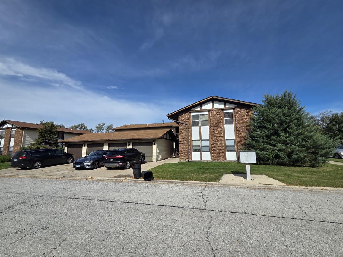 4122 193rd St. #258, Country Club Hills, IL 60478