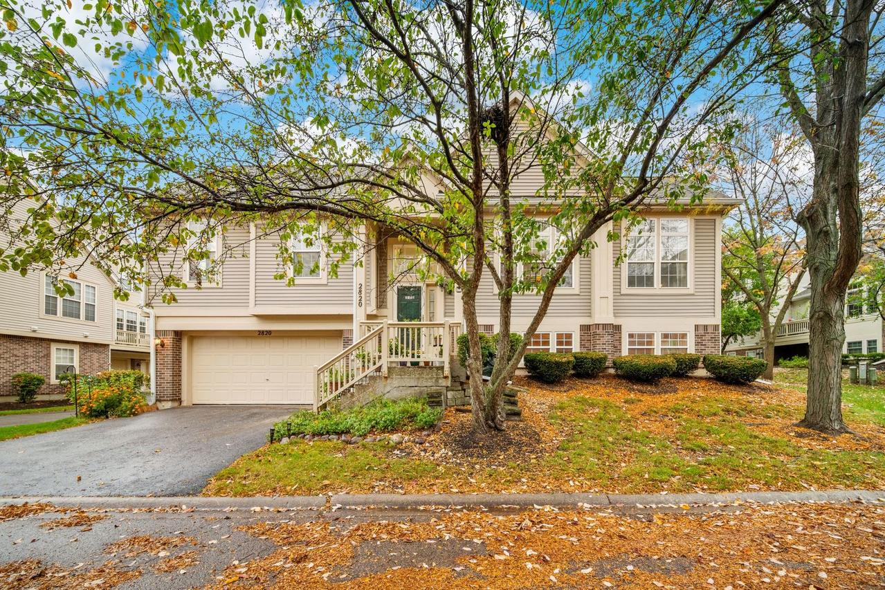 2820 N Greenwood Ave., Arlington Heights, IL 60004