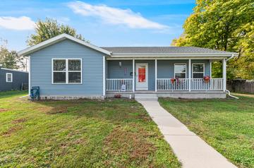 New Homes with Master Bedrooms on the 1st Floor in Coal City: October 10th to October 16th