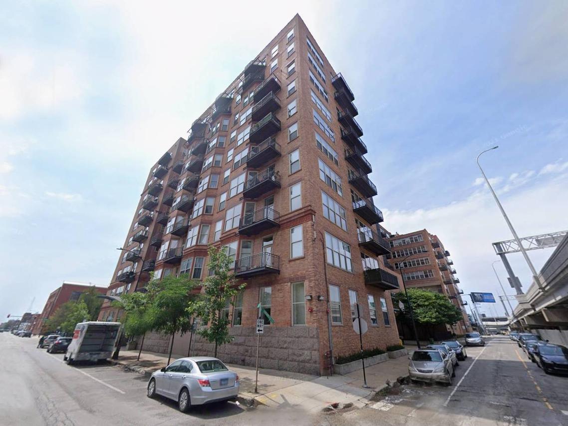 500 S Clinton St. #332, Chicago, IL 60607