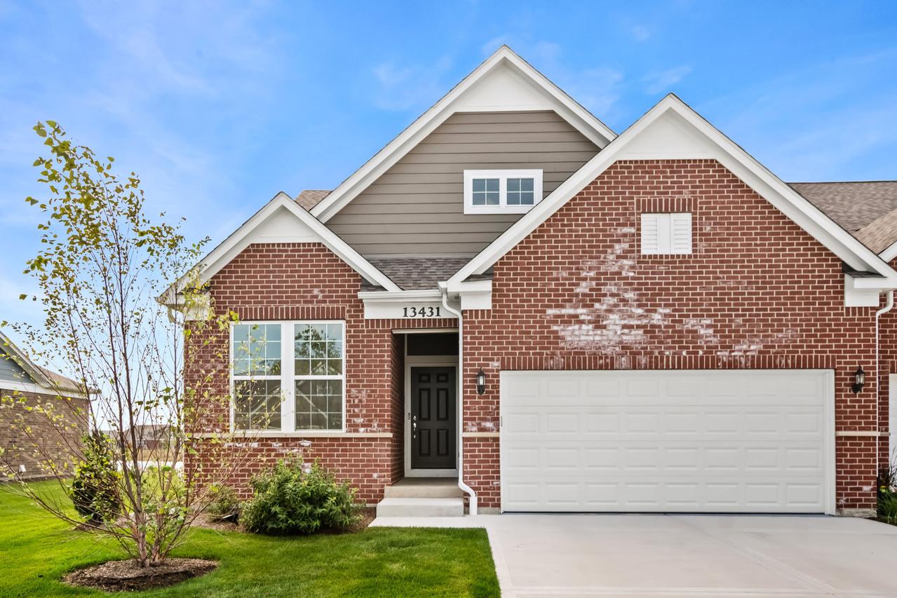 13431 Belfast Way, Lemont, IL 60439