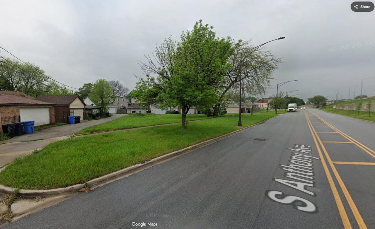 9056 S Anthony Ave., Chicago, IL 60617