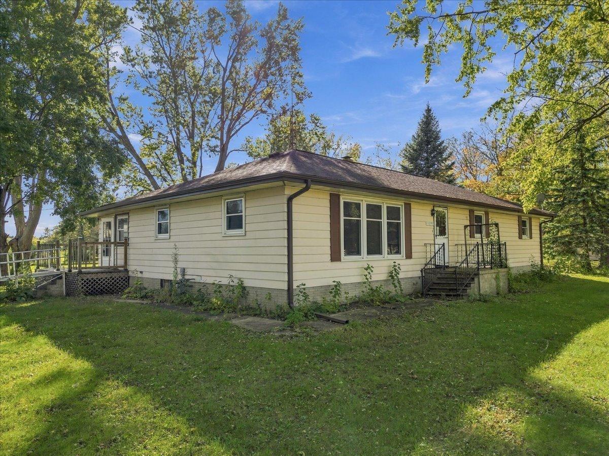 30399 Prairie St., Rock Falls, IL 61071
