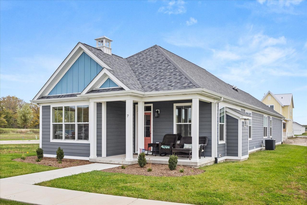 7 Juniper Ln., Ottawa, IL 61350