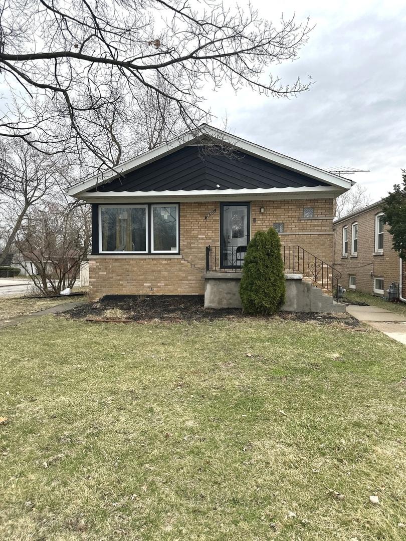 [Address Hidden by Seller], Harvey, IL 60426
