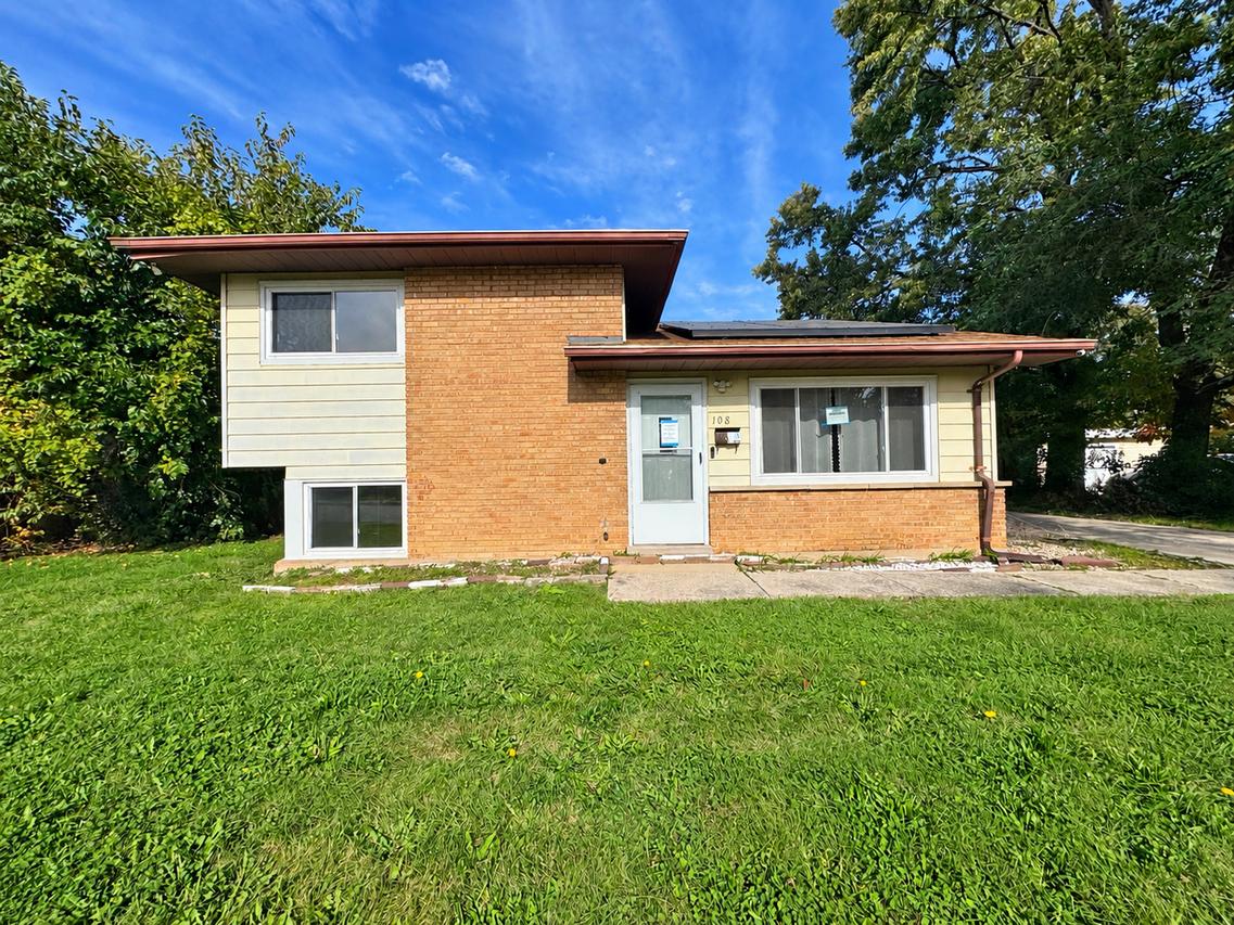 108 Algonquin St., Park Forest, IL 60466