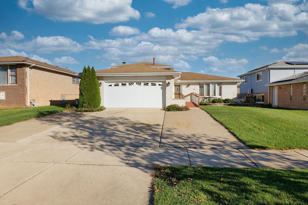 8446 163rd St., Tinley Park, IL 60487