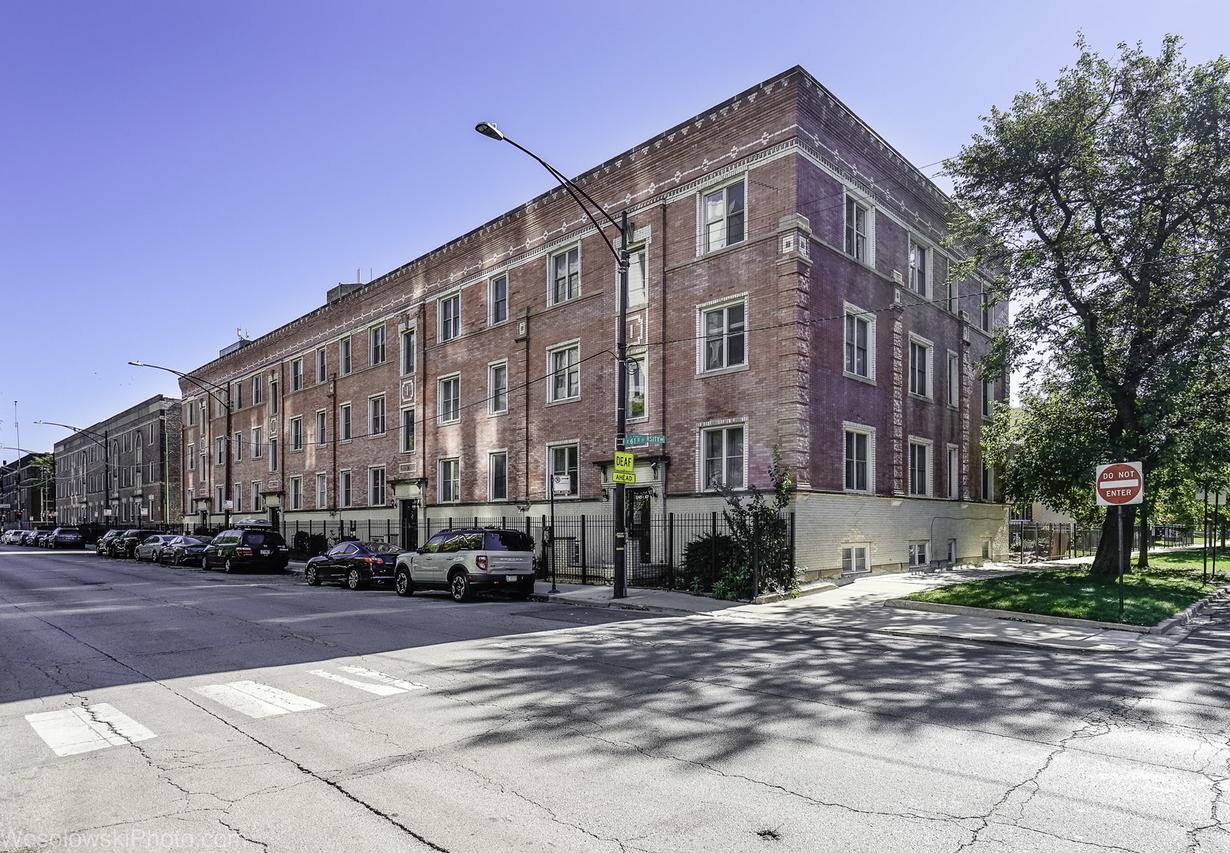 1155 E 61st St. #1, Chicago, IL 60637