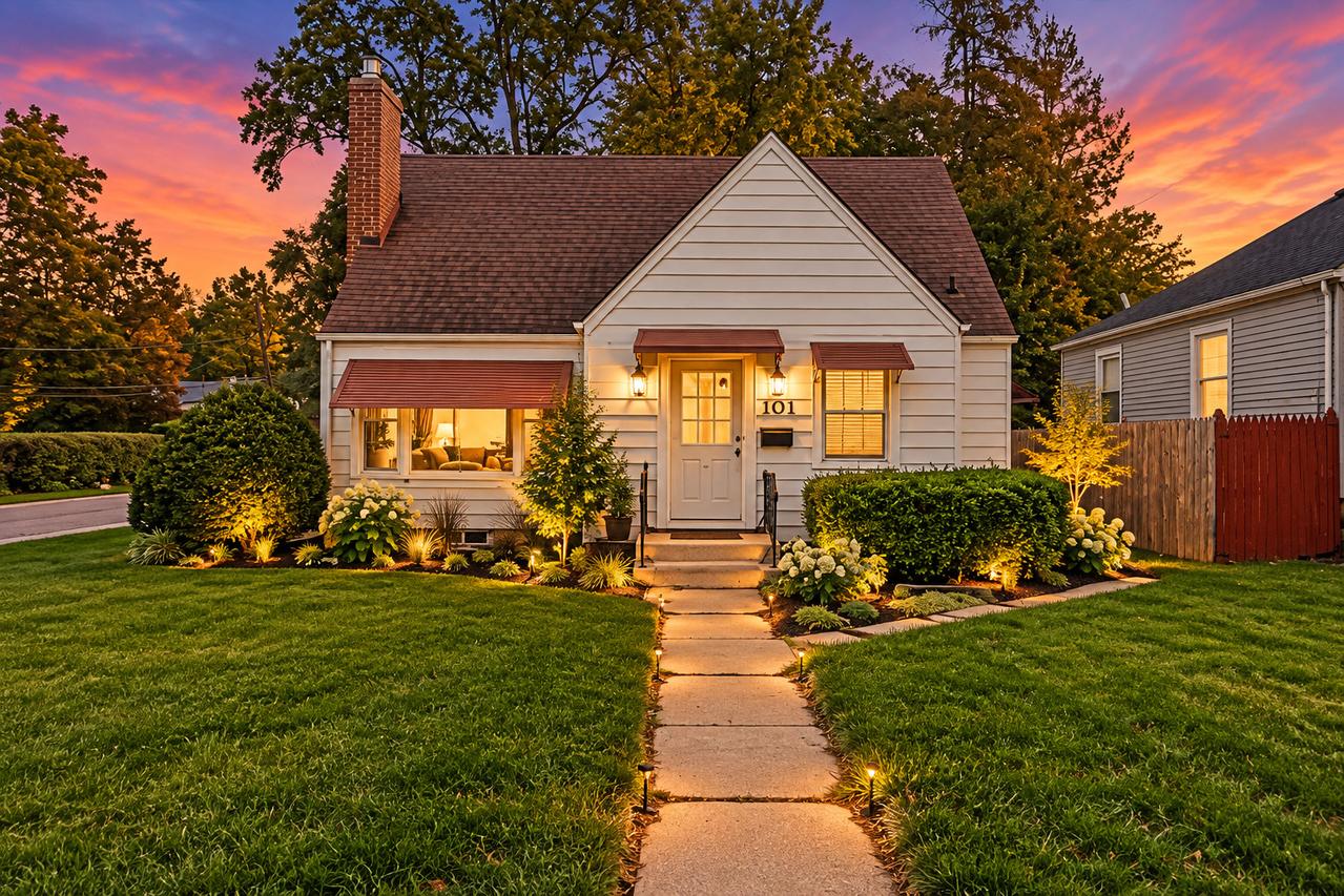 101 S Union St., Elgin, IL 60123
