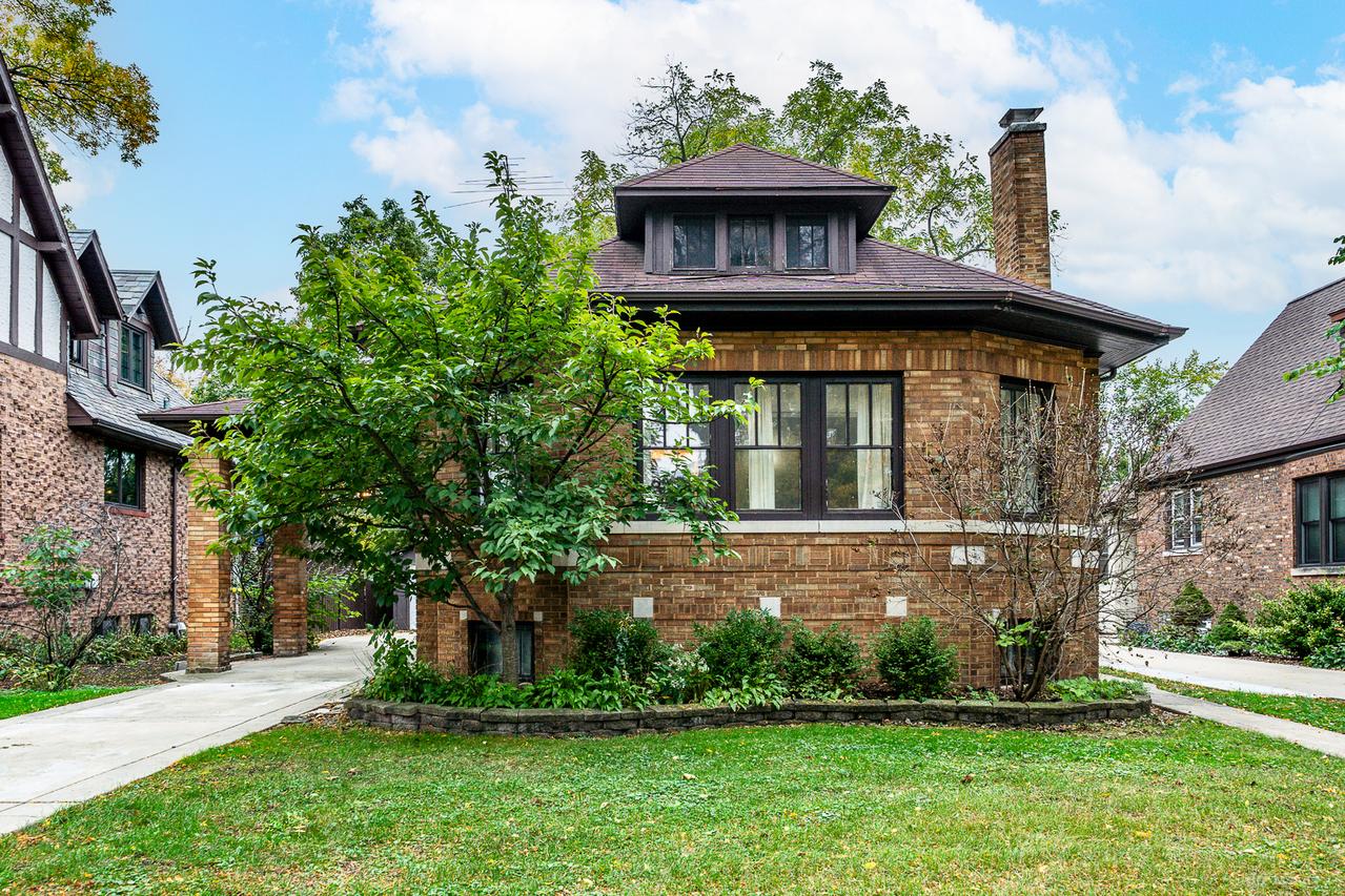 2315 W 108th Pl., Chicago, IL 60643
