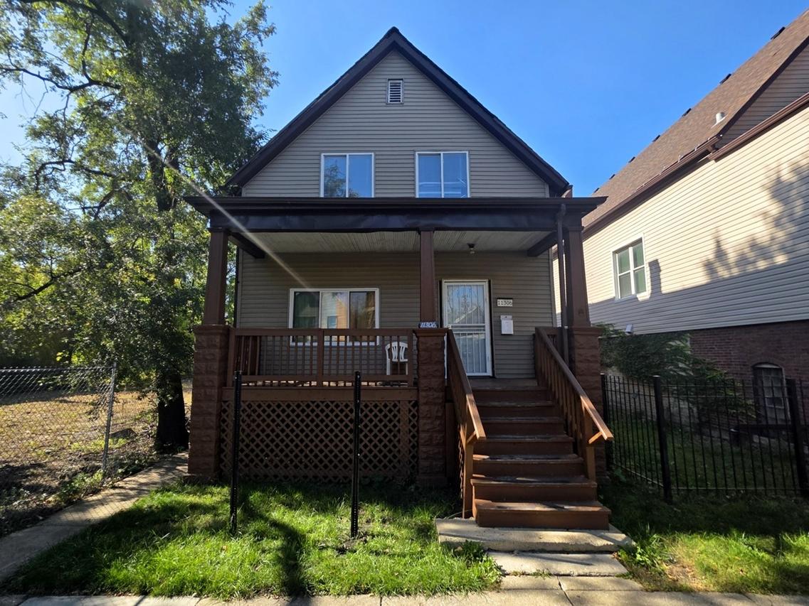 11306 S Edbrooke Ave., Chicago, IL 60628