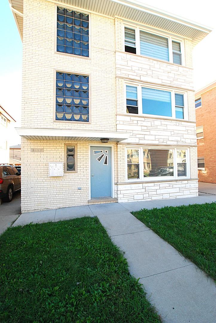 8157 Walsh Ln., River Grove, IL 60171