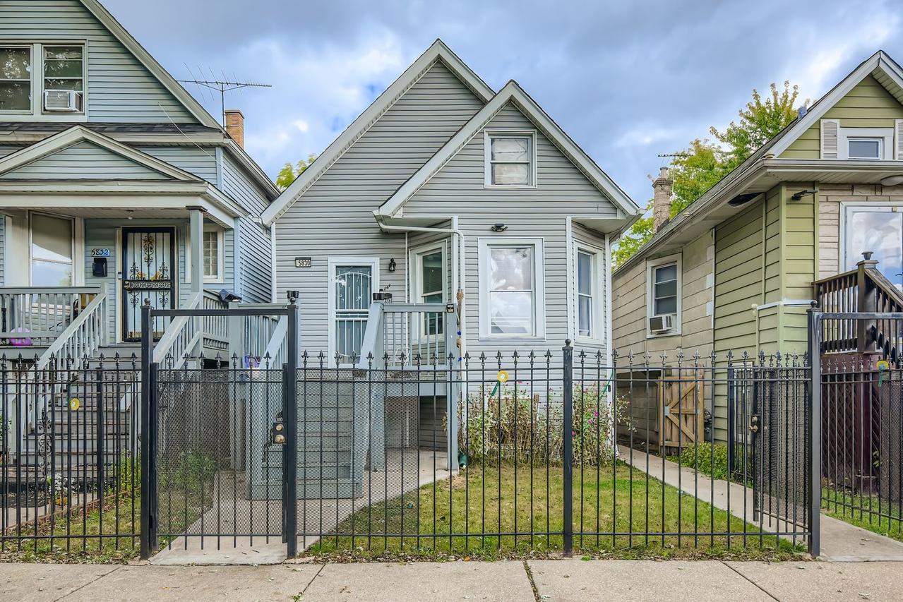 5830 W Rice St., Chicago, IL 60651