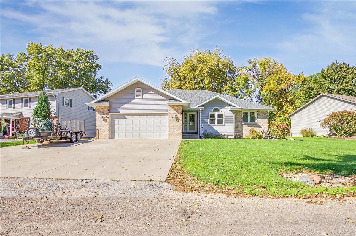 18 W Circle Dr., Streator, IL 61364