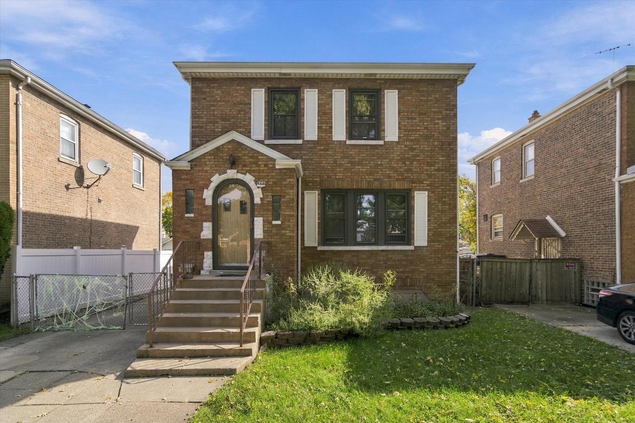5313 S Tripp Ave., Chicago, IL 60632