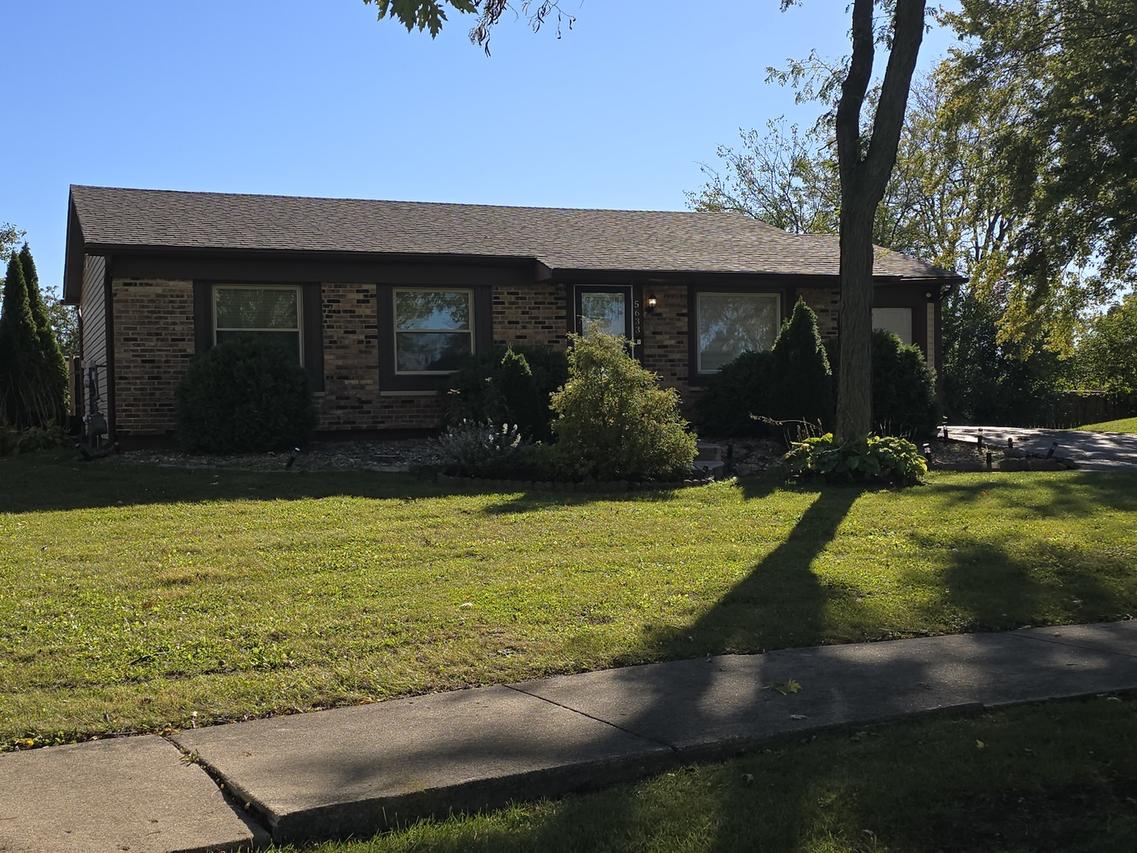 5633 Fernwood Ct., Matteson, IL 60443