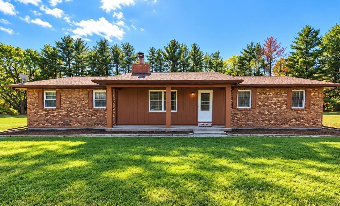 11775 E Pebble Rd., Mt Vernon, IL 62864