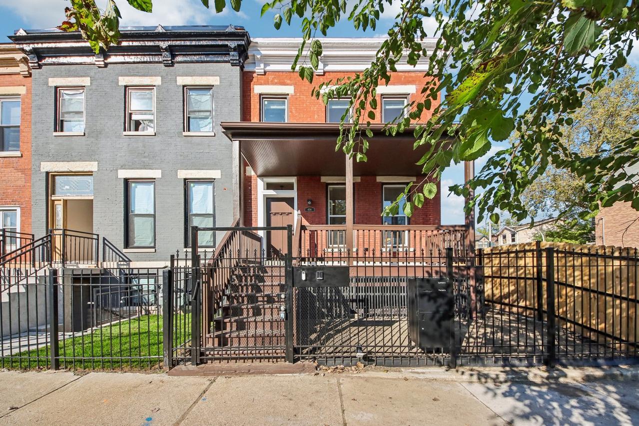 656 E Bowen Ave., Chicago, IL 60653