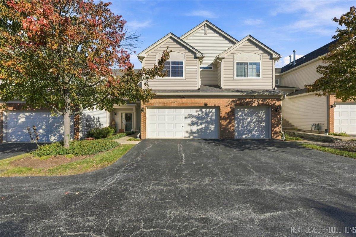237 Nicole Dr. #C, South Elgin, IL 60177