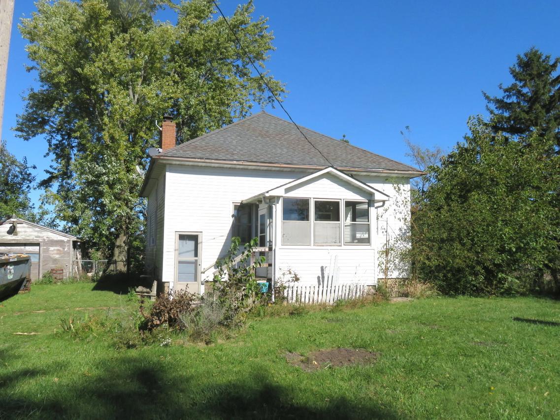 10775 Newark Rd., Newark, IL 60541
