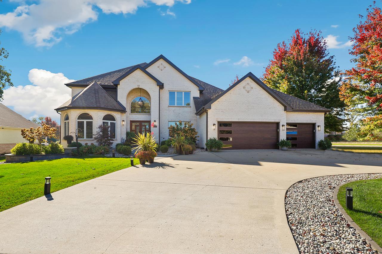 3230 Thaxted Cir., Olympia Fields, IL 60461