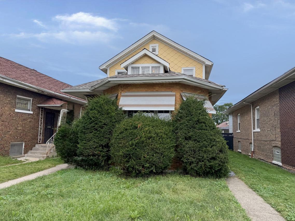 7343 S Prairie Ave., Chicago, IL 60619