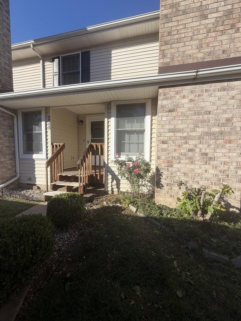 903 N Linden St. #228, Normal, IL 61761