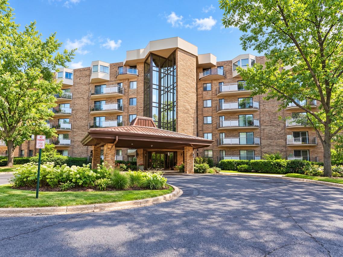 1243 E Baldwin Ln. #511, Palatine, IL 60074