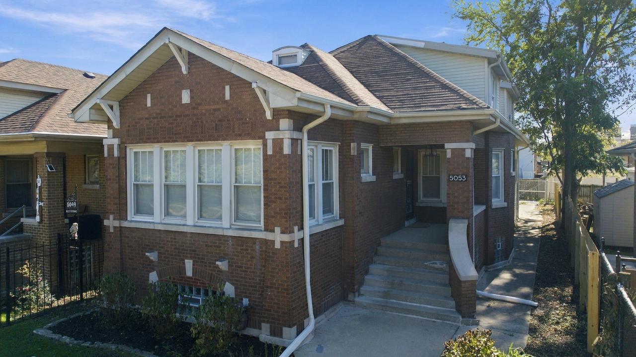5053 W Potomac Ave., Chicago, IL 60651