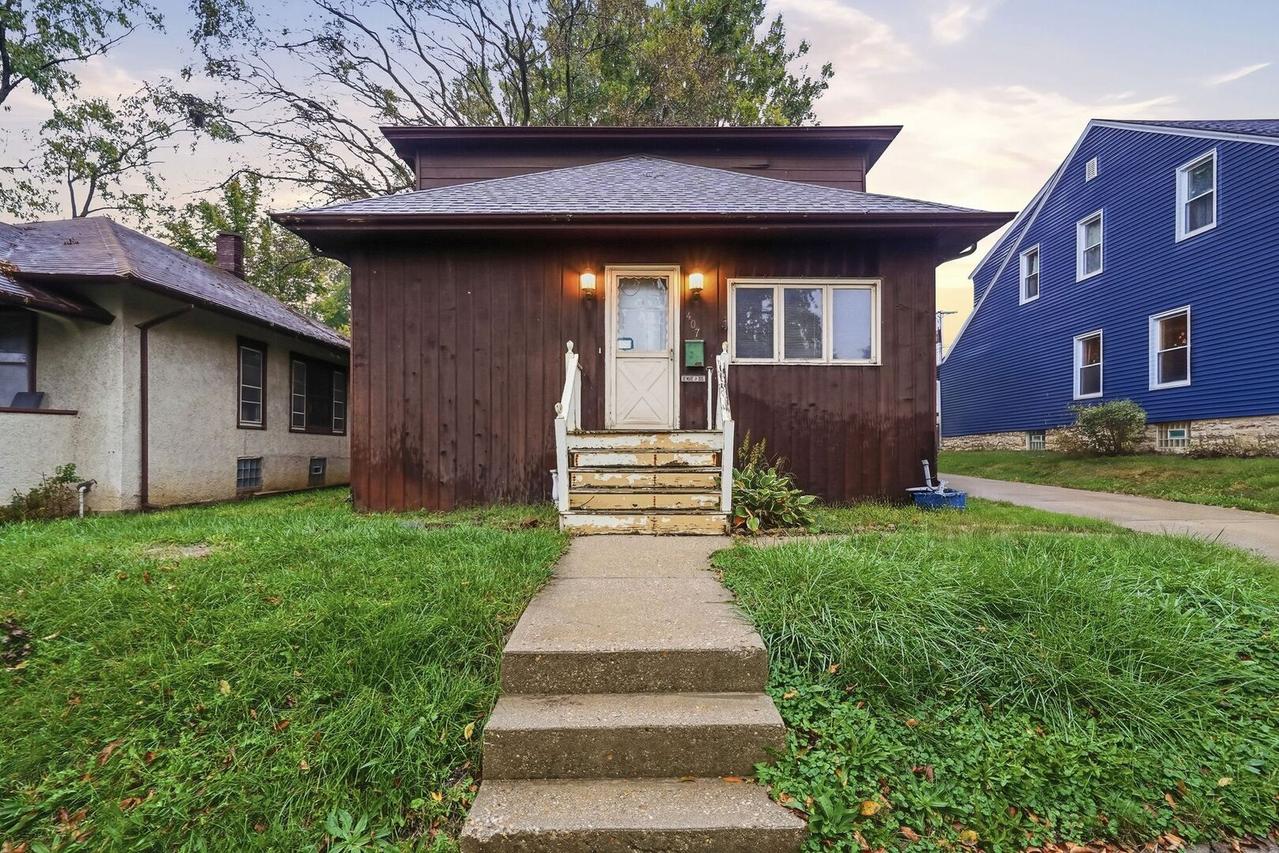 407 Hunter Ave., Joliet, IL 60436
