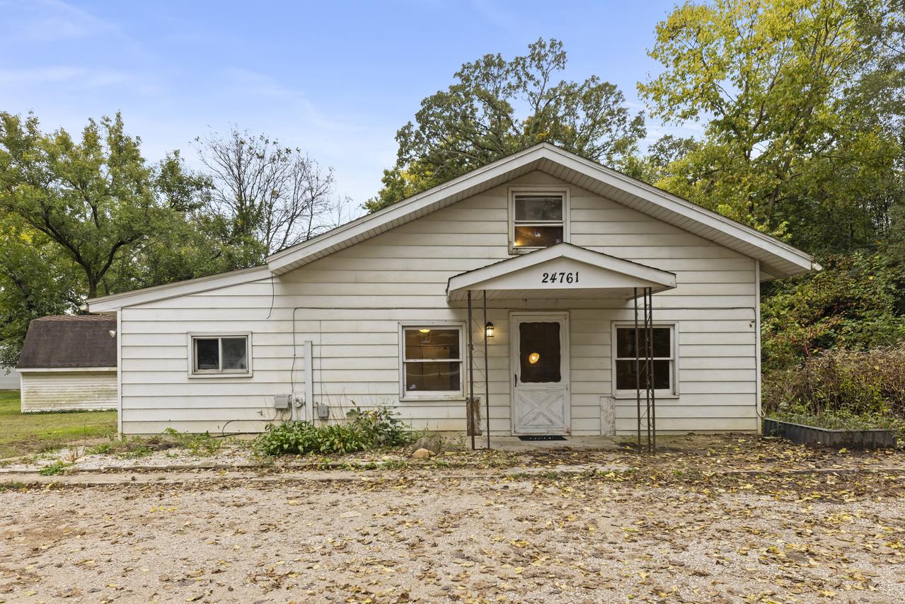 24761 W Bluff Rd., Channahon, IL 60410