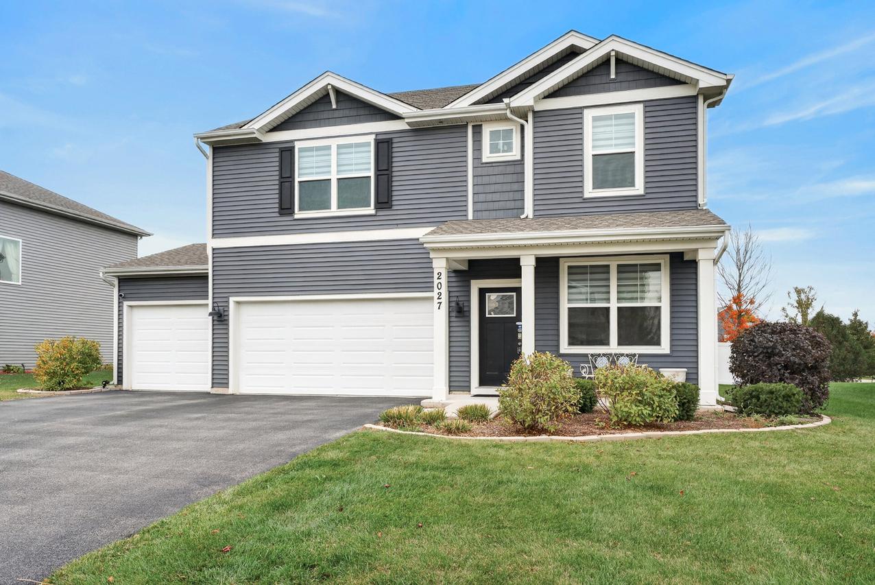 2027 Magnolia Ln., Wonder Lake, IL 60097