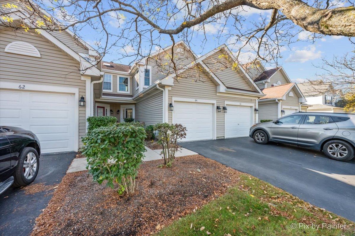 64 Harvest Gate Rd., Lake In The Hills, IL 60156