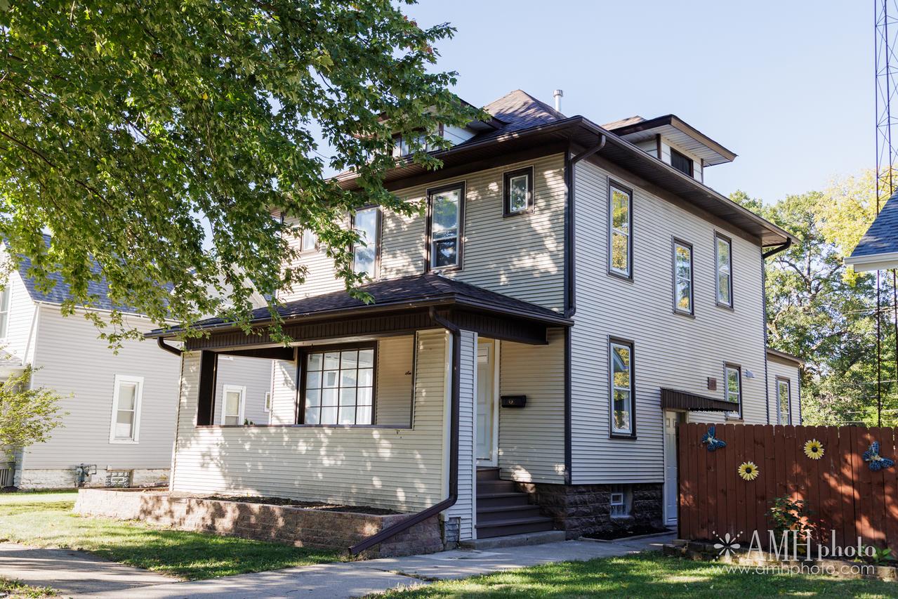 657 S Poplar Ave., Kankakee, IL 60901