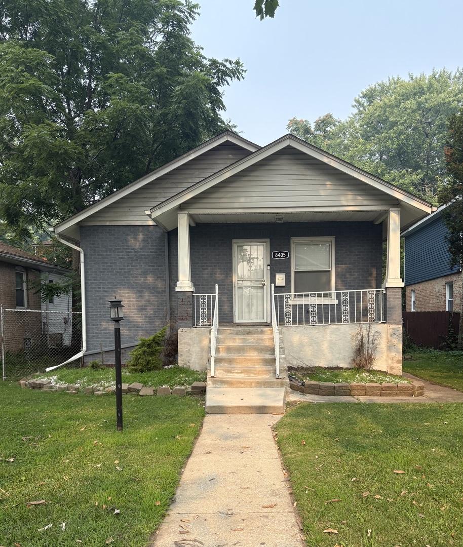 8405 S Vernon Ave., Chicago, IL 60619