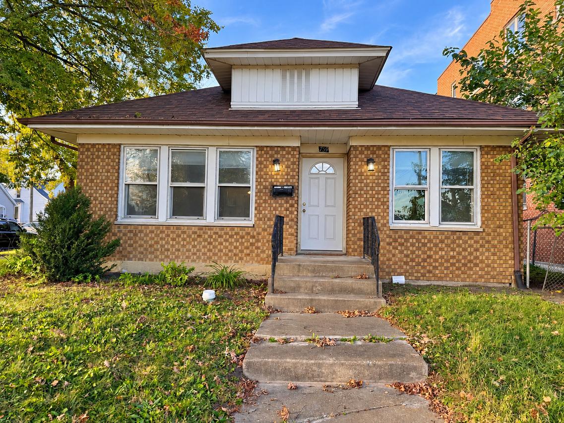 759 Jasper St., Joliet, IL 60436