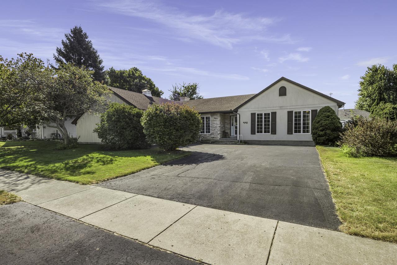 441 Maple Ave., Elburn, IL 60119