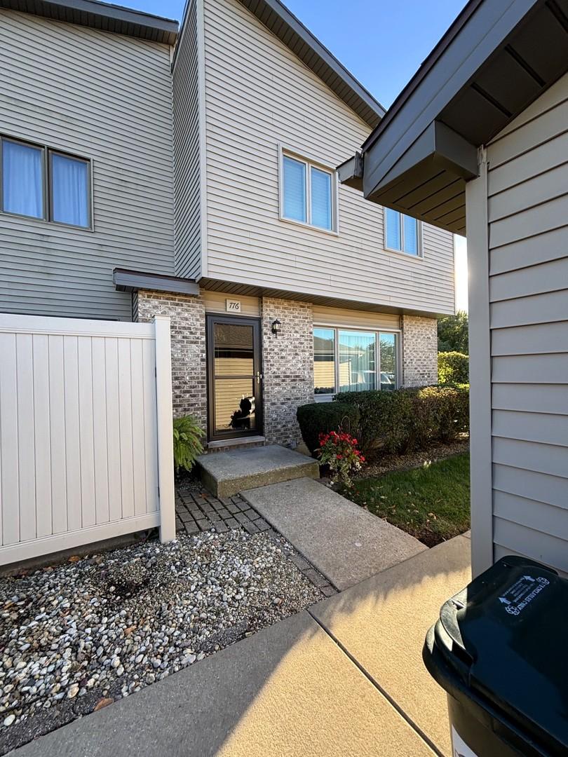 776 Lake Rd., New Lenox, IL 60451