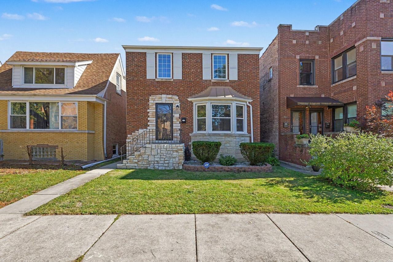 6155 N Meade Ave., Chicago, IL 60646