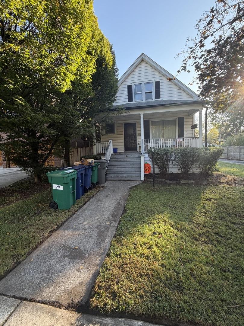 840 Forest Ave., Oak Park, IL 60302