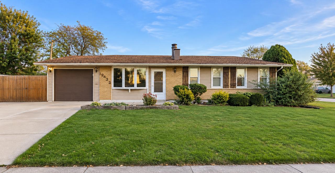 19439 Beechnut Dr., Mokena, IL 60448