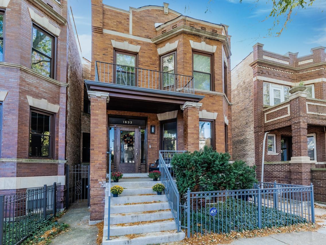 1633 W Winona St., Chicago, IL 60640