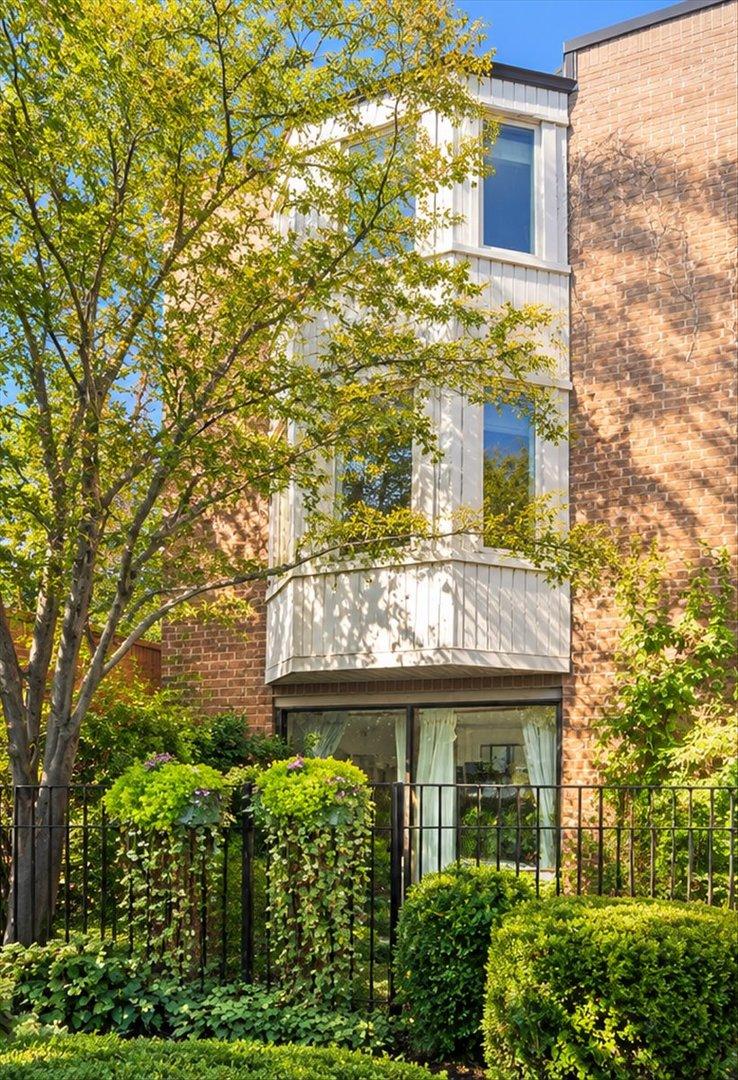 1828 N Dayton St., Chicago, IL 60614