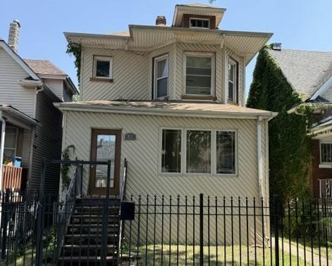 911 N Lawler Ave., Chicago, IL 60651