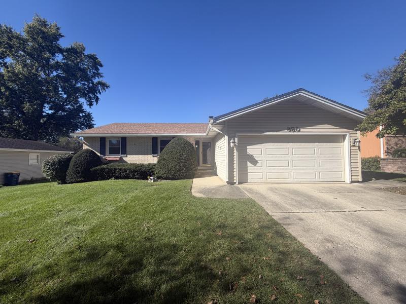 980 Iroquois Dr., Elgin, IL 60120