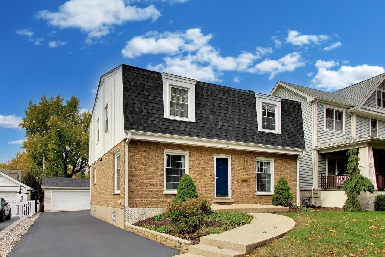 22 S Monroe St., Hinsdale, IL 60521